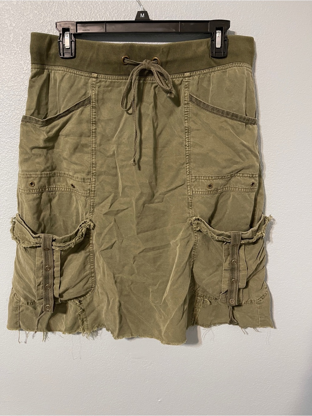 XCVI Cargo Skirt Khaki Green Excellent Midi Drawstring Raw Hem Utility Medium